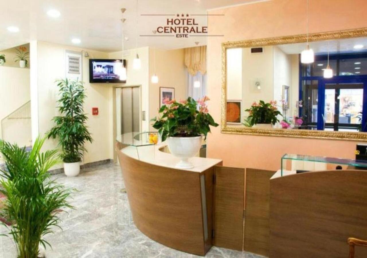 Hotel Centrale إستيه المظهر الخارجي الصورة