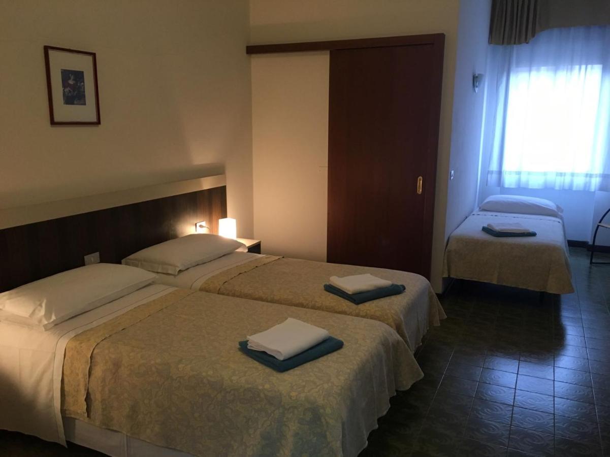 Hotel Centrale إستيه المظهر الخارجي الصورة