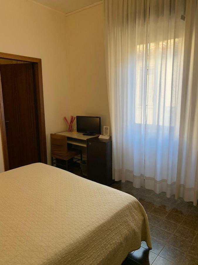 Hotel Centrale إستيه المظهر الخارجي الصورة