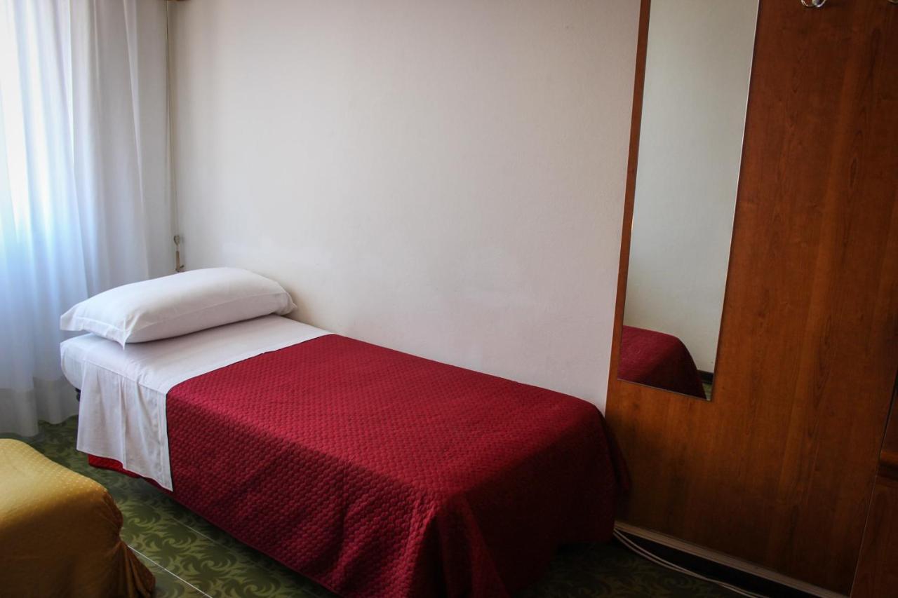 Hotel Centrale إستيه المظهر الخارجي الصورة